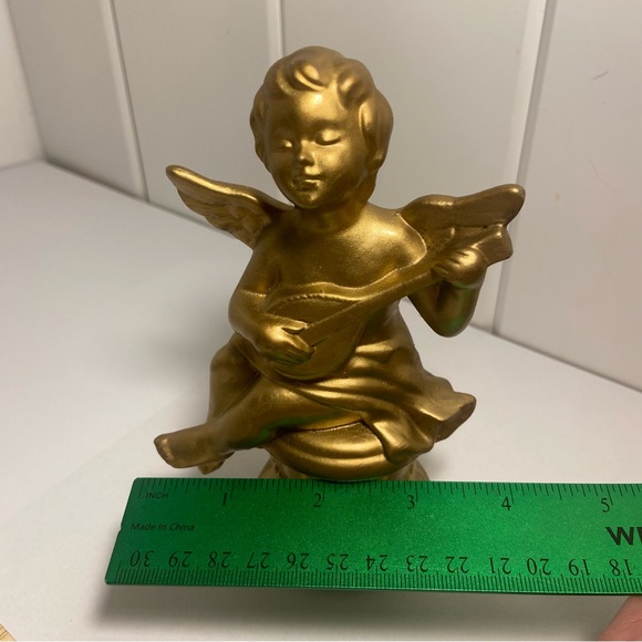 Vintage gold cherub figurine winged angel boy playing instrument small statue - Picture 10 of 15